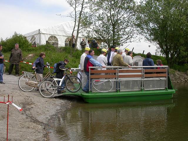 The ferry was used immediately after the opening !