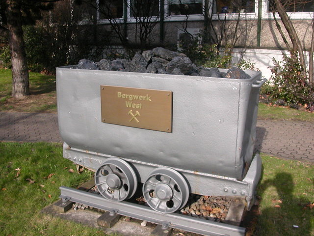 A mine car at West colliery !