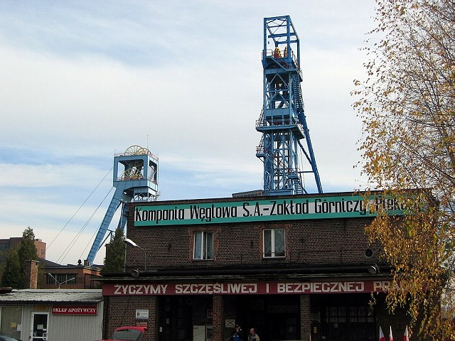 Two winding towers !