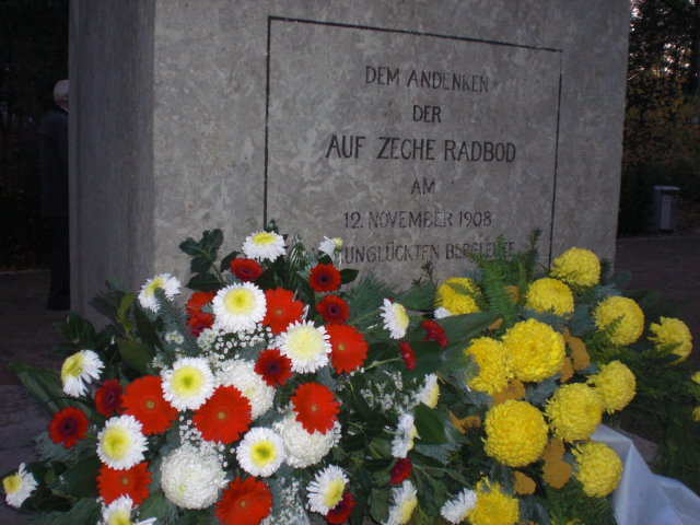 The wreaths at the memorial site !