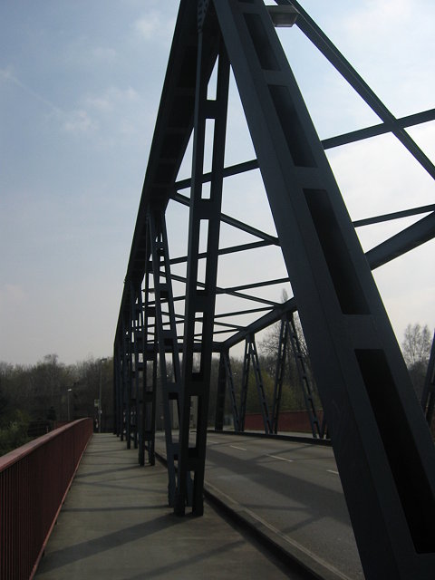 Eine andere Brcke ber den Rhein-Herne-Kanal !